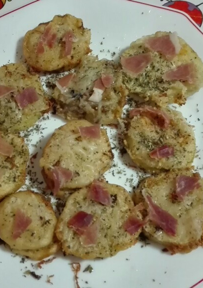 Una foto de Mini pizzas de berenjena