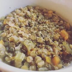 A picture of Lentil soup 🍲.