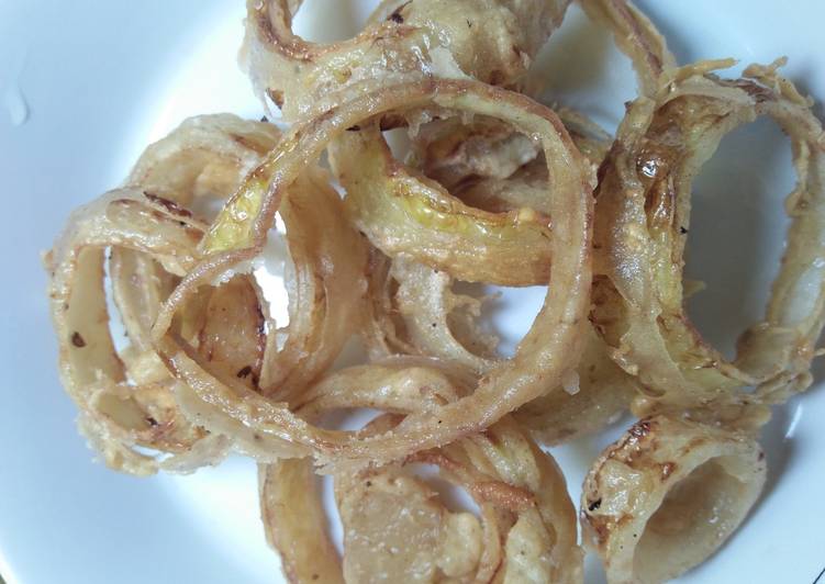 Gampangnya Menyajikan Bawang Bombay Krispi Yummy Enak Sederhana