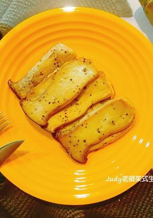 黑胡椒杏鮑菇料理，保證一上桌就秒殺！ 的食譜成品照片