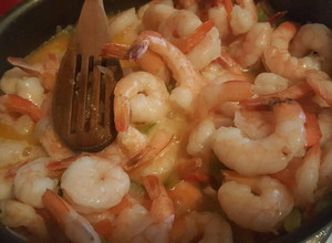 Una foto de Caldo de Camarón (Salvadoreño)
