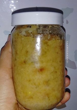 Foto resep Bumbu putih satsetset serba guna ala kakdi💋