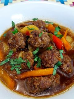Foto resep Semur Bola-Bola Daging