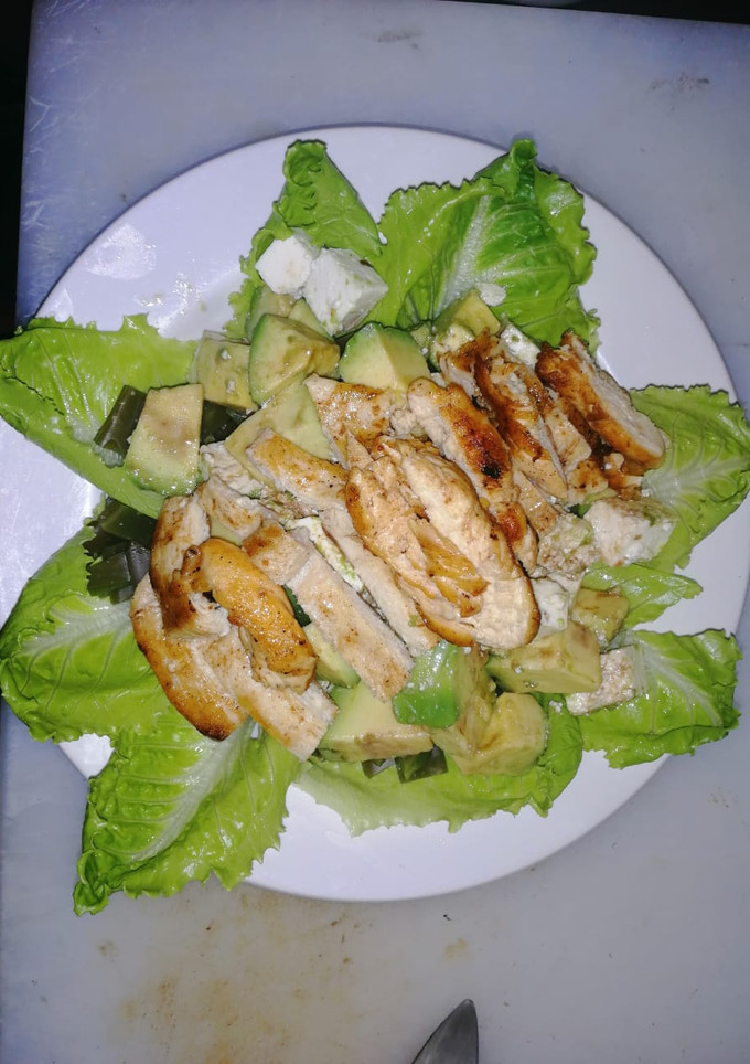Una foto de Ensalada de nopal c/ pollo