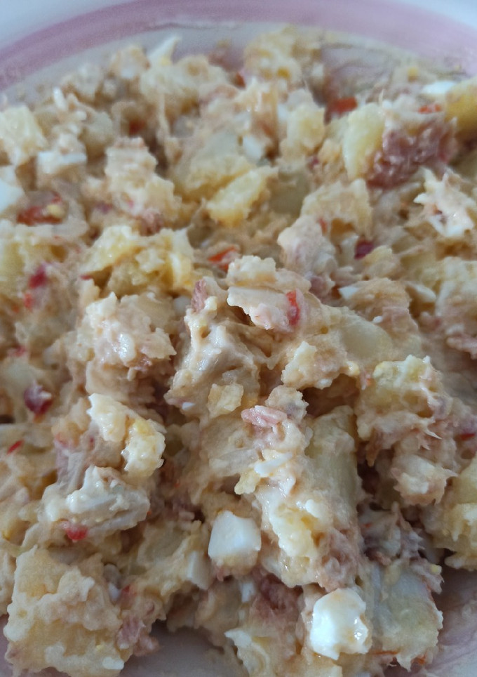 Una foto de Ensaladilla Especial