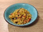 Una foto de arroz basmati azafran