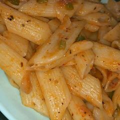 A picture of Red sauce pasta.