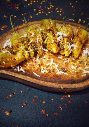 A picture of Bharwa Mirchi.