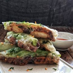 A picture of Mexican Rice Rolls.
