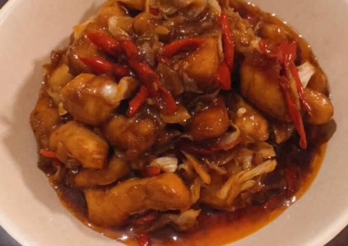 Bagaimana Menyiapkan Ayam fillet saus asam pedas, Lezat Sekali