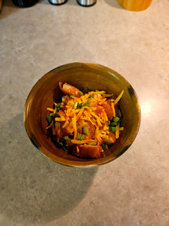 A picture of Cottage cheese buffalo chicken bowl.