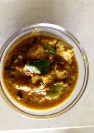 A picture of Paneer gravy.