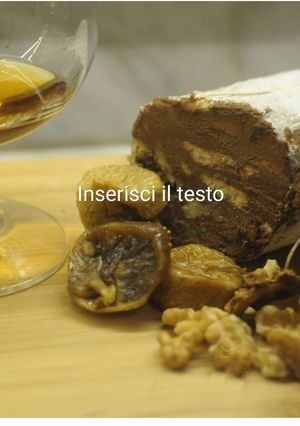Foto di Salame di cioccolato con fichi secchi, noci e rum