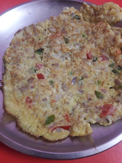 மசாலா ஆம்லெட்(masala omelette recipe in tamil) செய்முறை முக்கிய புகைப்படம்