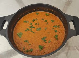 Foto principal de Easy Red Lentil Dhal / Masoor Dal recipe (vegan curry)