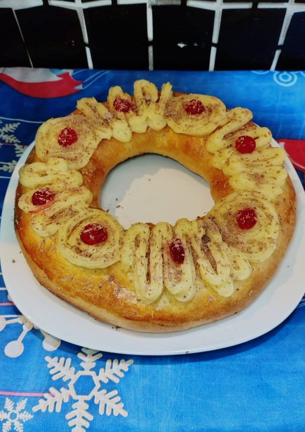 Una foto de Rosca de Pascuas a la is-may!