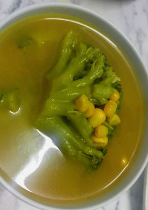 صورة لوصفة شوربة بروكلي مع الذرة