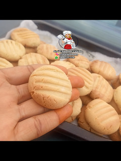 A picture of Butter cookies.