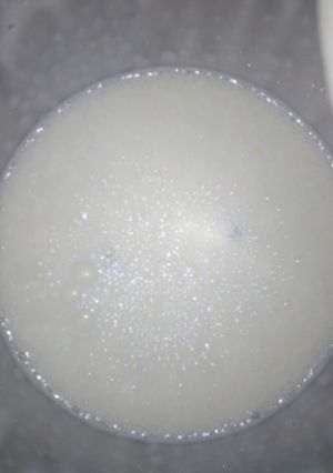 A picture of Homemade mayonnaise.