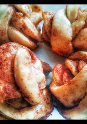 সিনামন রোল (chinamon roll recipe in bengali) রেসিপির প্রধান ছবি