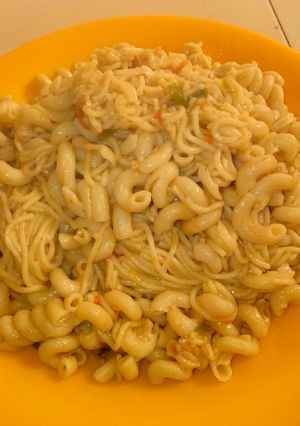 A picture of Spaghetti jallop.