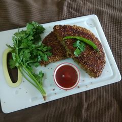A picture of Green Splitted Lentil Handva.