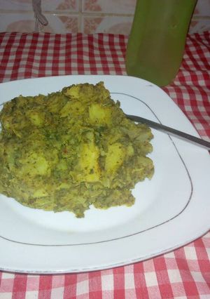 A picture of Sweet potato porriage with bitter leaf,curry leaf and scent leaf.