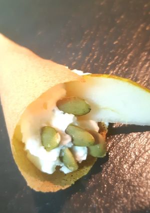 Una foto de Conos con espuma de queso idiazabal