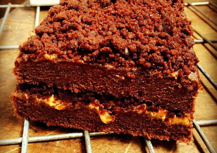 Bagaimana Menyiapkan Choco crumble cake Anti Gagal