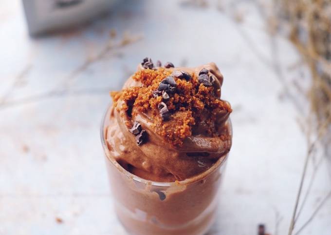 Step-by-Step Guide to Make Andrew Copley Vegan Banana &amp; Chocolate Ice Cream