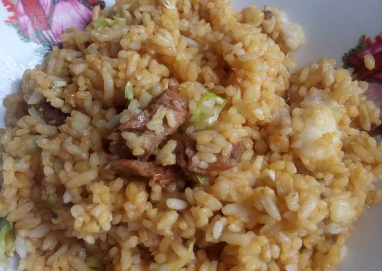 Langkah Mudah untuk Menyiapkan Nasi Goreng Kari (mudah dan sederhana), Enak