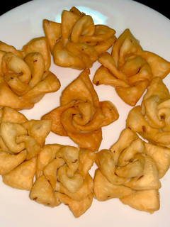 ரோஜா மாதிரி (Roja mathiri recipe in tamil) செய்முறை முக்கிய புகைப்படம்