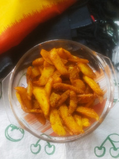 બટાકા ની ચીપ્સ નું શાક (Bataka Chips Shak Recipe In Gujarati) રેસીપી મુખ્ય ફોટો