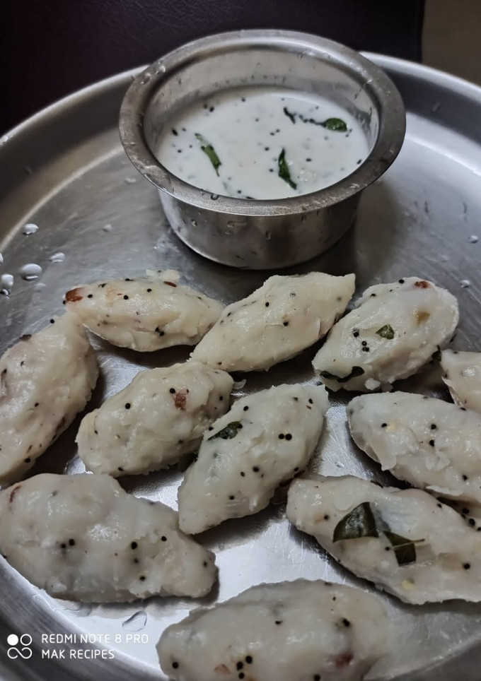 காரக்கொழுக்கட்டை (Kaara kolukattai recipe in tamil) செய்முறை முக்கிய புகைப்படம்