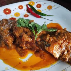 দই কাতলা (curd fish curry) A picture of দই কাতলা (curd fish curry).