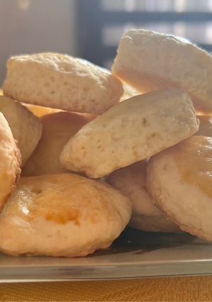 Una foto de Para el mate o la merienda: scones clásicos de limón