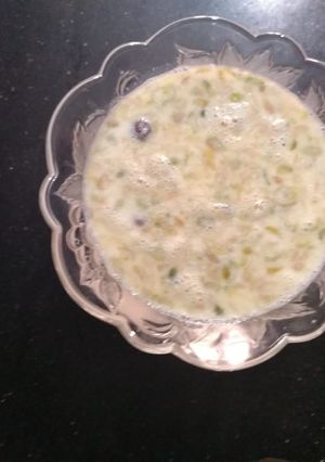 A picture of Sheer khurma.