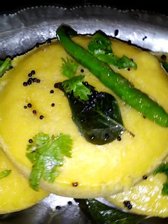 कटोरी ढोकला (Katori Dhokla recipe in hindi) रेसिपी मुख्य फोटो