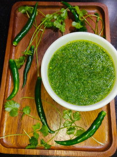 A picture of Garlic And Mint Chutney 😋.