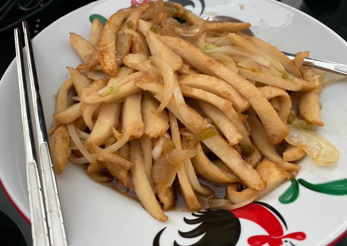 Eokmuk bokkeum (tumis fish cake)