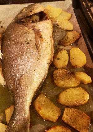 Foto di Orata al forno con patate
