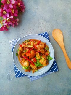 Foto resep Pollo En Salsa (Ayam dalam Saus)