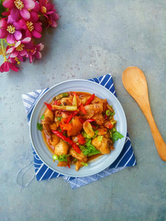 Foto resep Pollo En Salsa (Ayam dalam Saus)