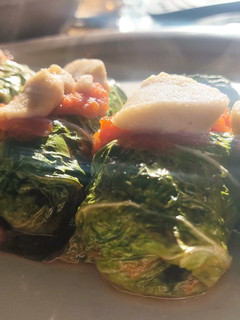 Una foto de Rollitos veganos de col nappa