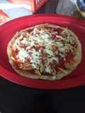 Pizza Fácil Con Tortilla de Harina en Microondas