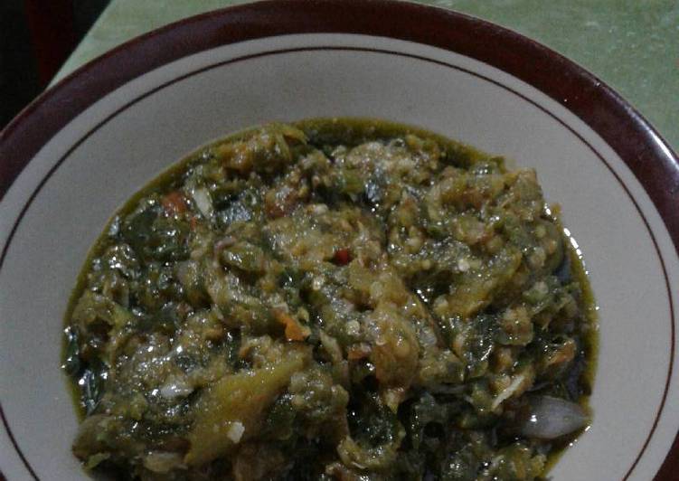 Recipe: Appetizing Sambal cabe ijo super pedes