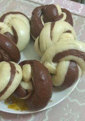 巧克力雙色花捲 的食譜成品照片