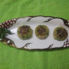 A picture of Paneer tikki (petis).