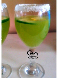A picture of Cucumber lemonade.
