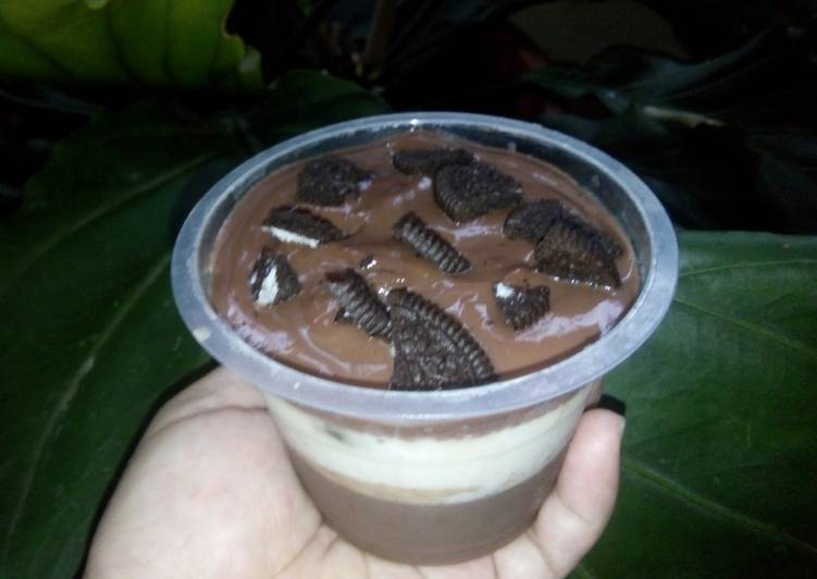 Puding Susu Oreo